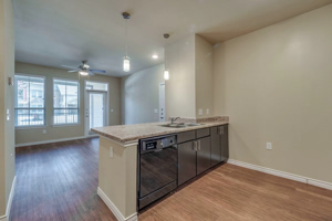 Merritt-McGowan-Manor 062